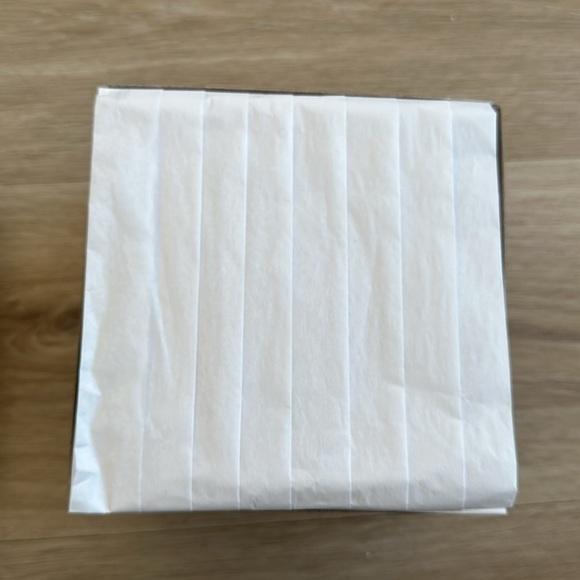 RORY DOBNER
Gold Heart Majestic Mug - Picture 8 of 8